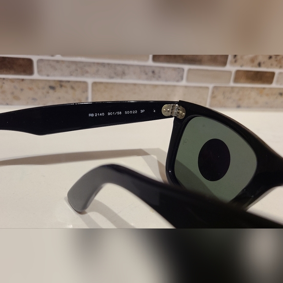 Original Ray-Ban Wayfarer Classic - POLARIZED - Picture 2 of 5